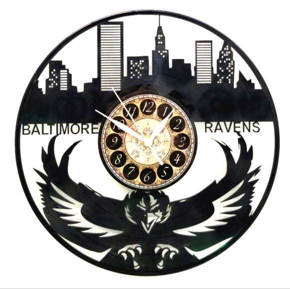 BALTIMORE RAVENS vinyl record clock - Picture 1 of 2